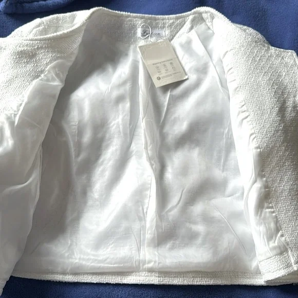 NEW Tweed like Lady Jacket w beautiful details summery light weight. Fits like M - Picture 3 of 9